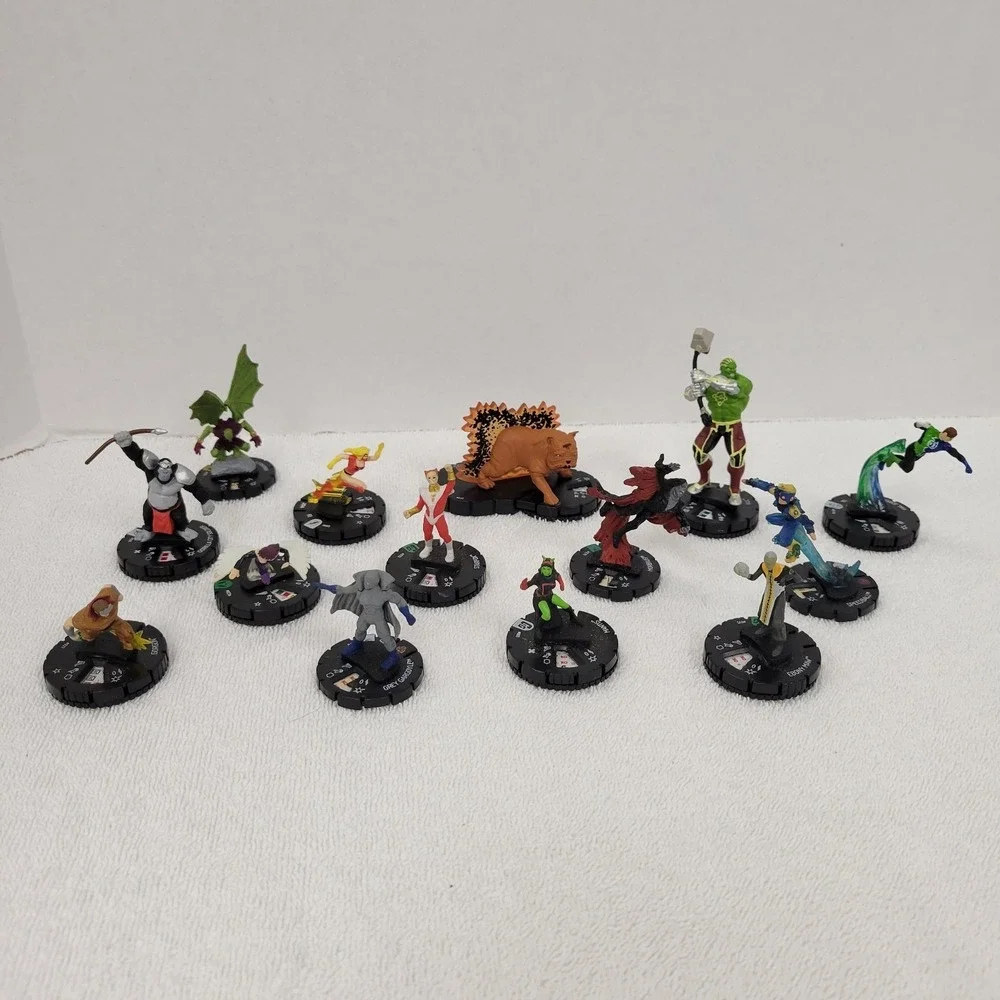 Marvel HeroClix Lot of 14 figures